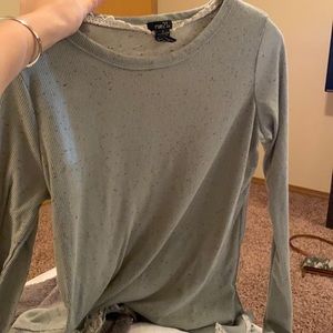 Green speckled shirt with lace details